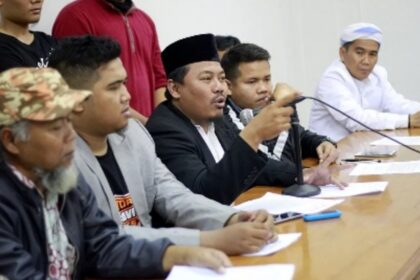 Api Aliansi Pergerakan Islam